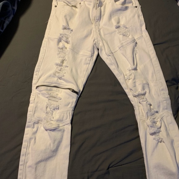 Rue21 White Distressed Men's Skinny Jeans - Picture 2 of 7